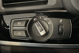 Harmaa BMW X3 2015 kuva 26.