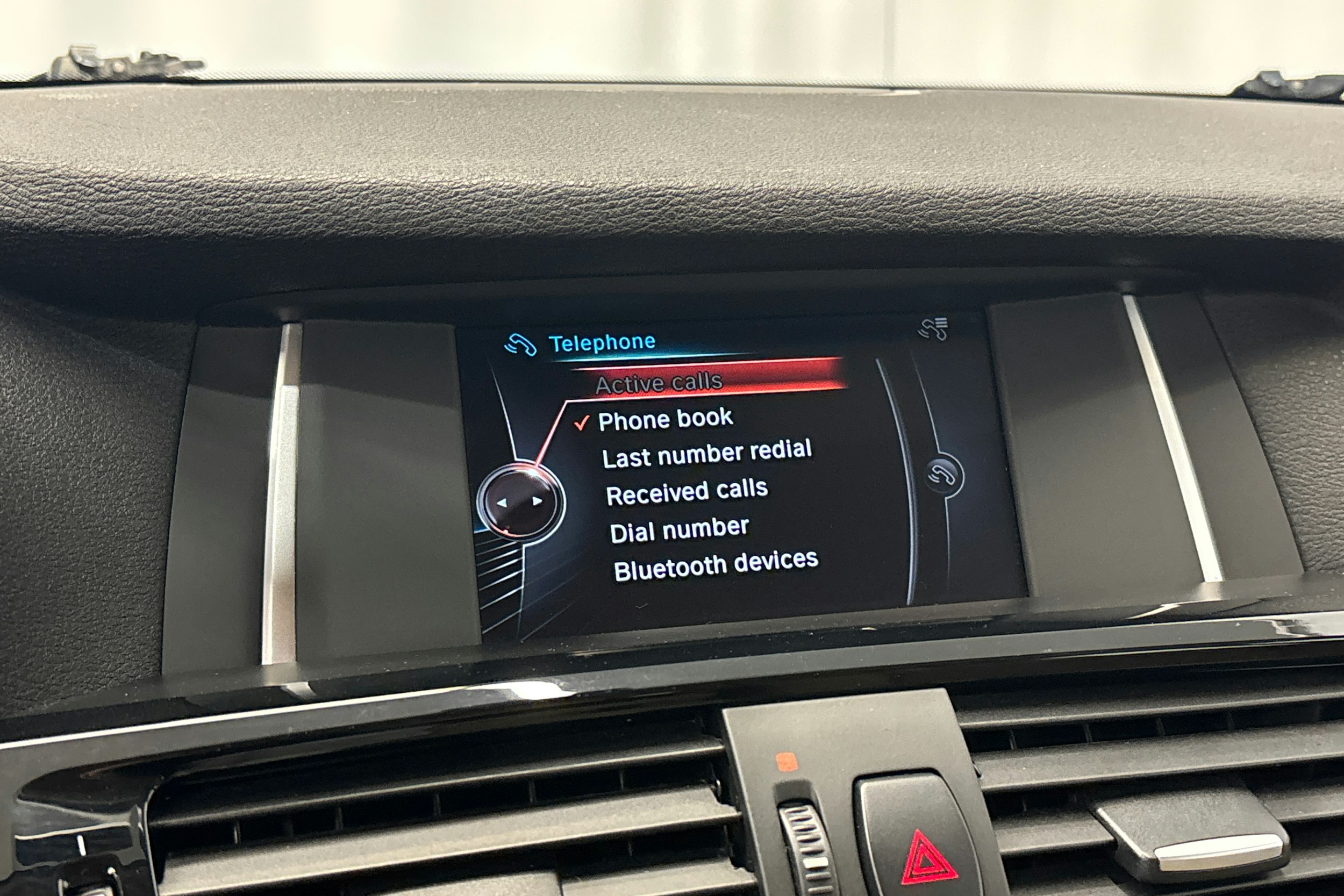 met. punainen BMW X3 2015 kuva 21.