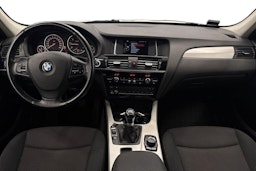 valkoinen BMW X3 2015 kuva 9.