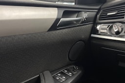valkoinen BMW X3 2015 kuva 18.