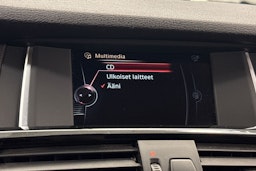 valkoinen BMW X3 2015 kuva 27.