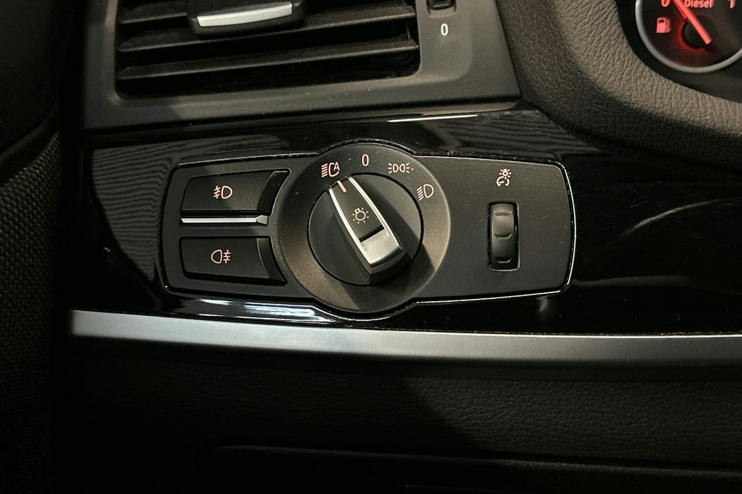 musta BMW X3 2016 kuva 11.