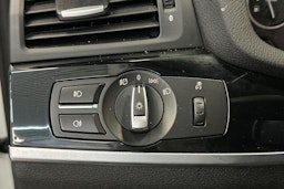 valkoinen BMW X3 2016 kuva 18.