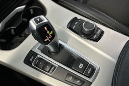 valkoinen BMW X3 2016 kuva 22.