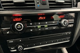 valkoinen BMW X3 2016 kuva 23.