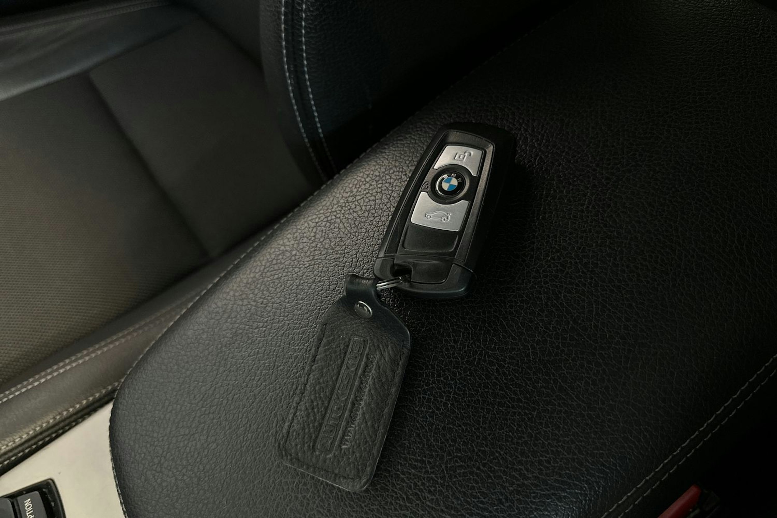 valkoinen BMW X3 2016 kuva 27.