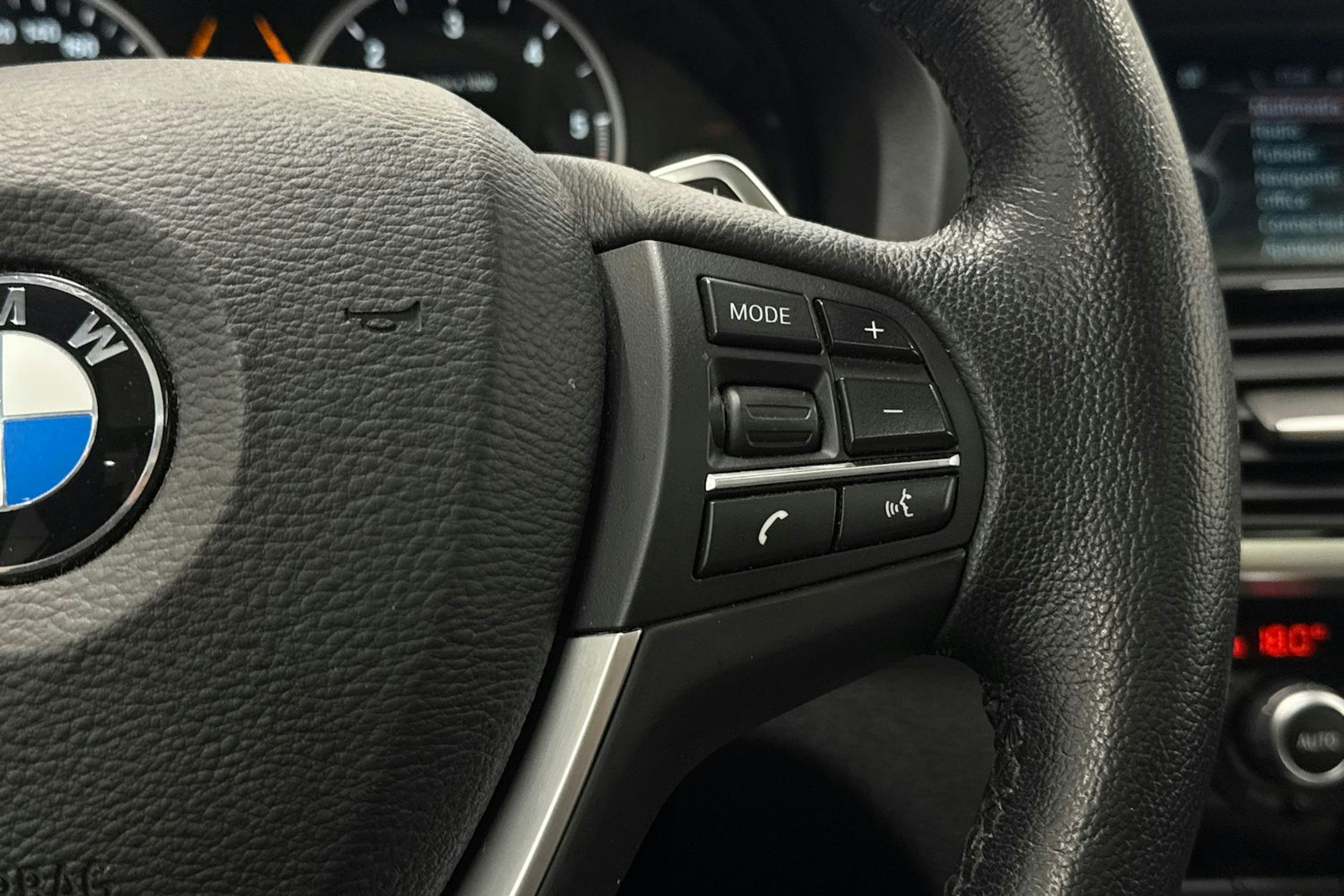 Musta BMW X3 2016 kuva 15.