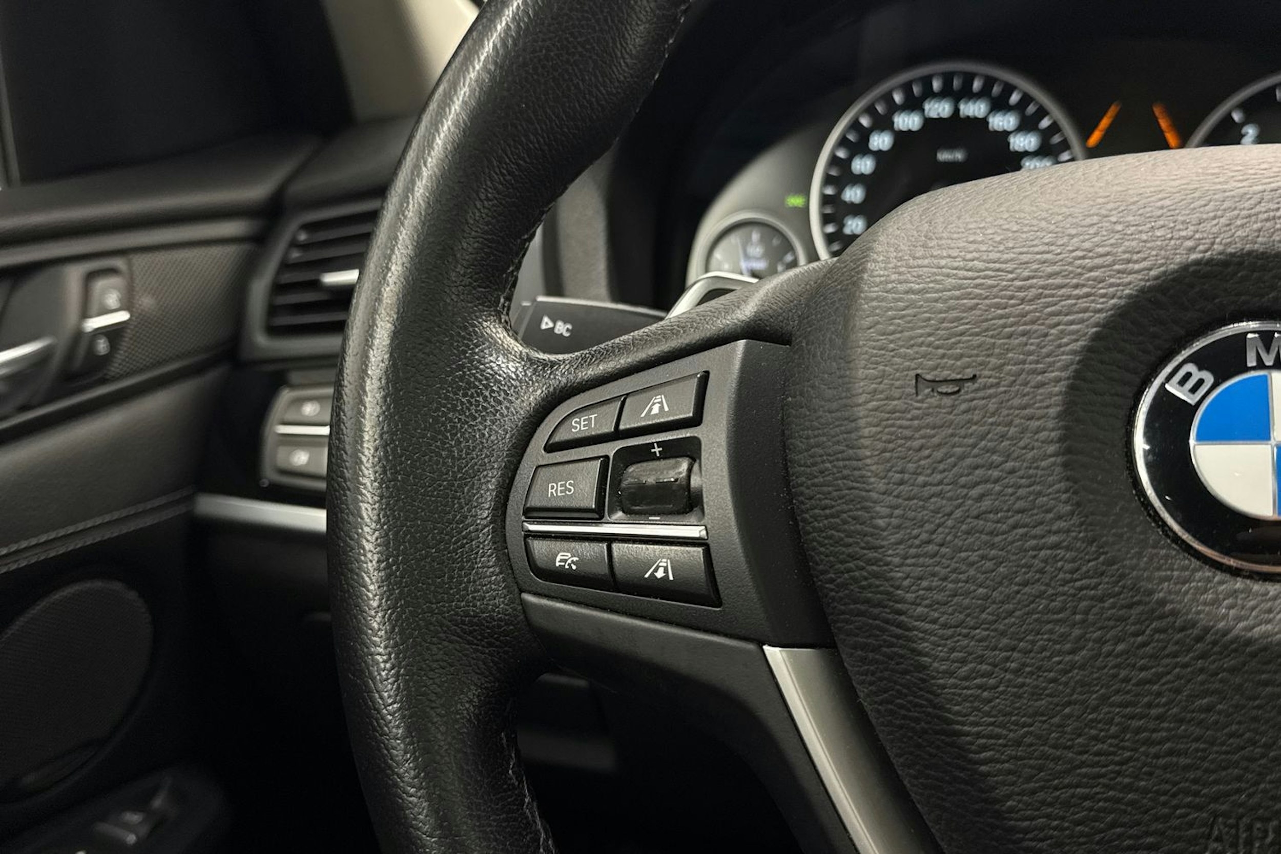 Musta BMW X3 2016 kuva 16.
