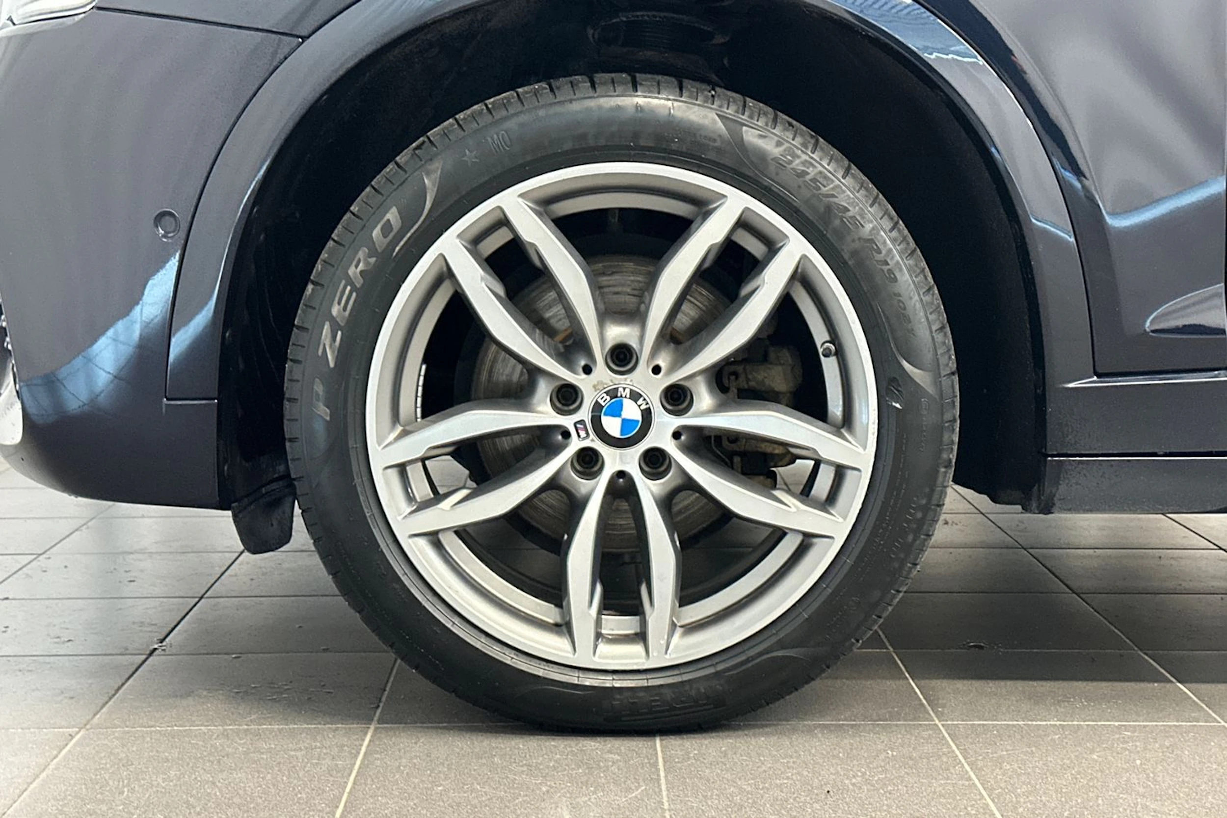 sininen BMW X3 2016 kuva 10.