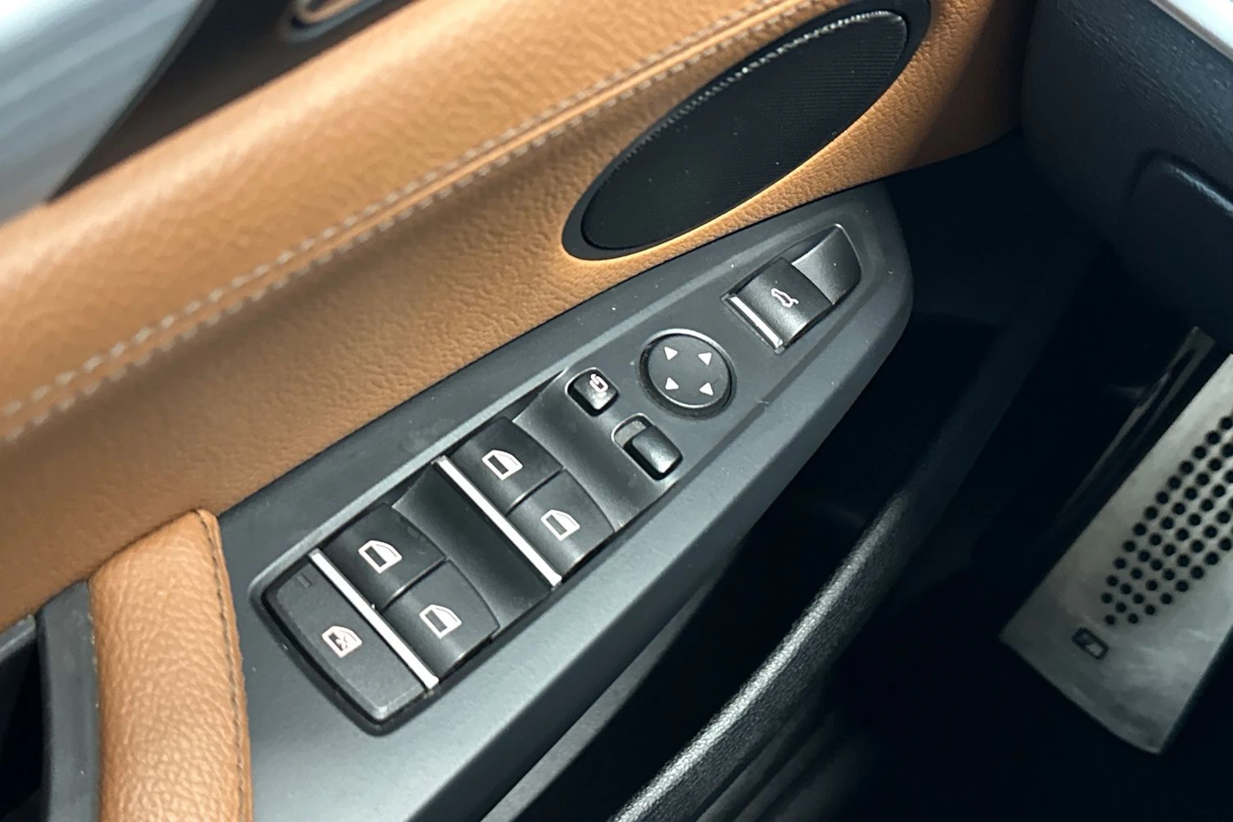 sininen BMW X3 2016 kuva 16.