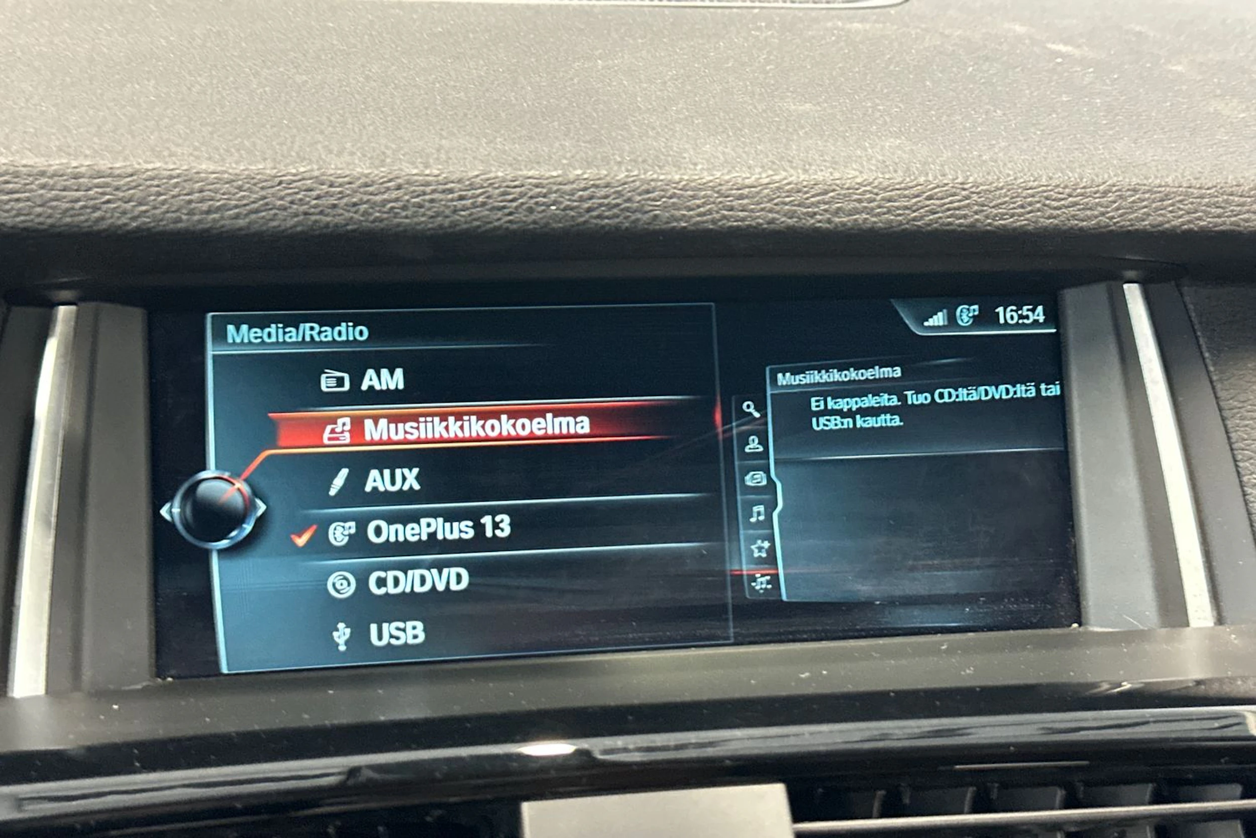 sininen BMW X3 2016 kuva 24.