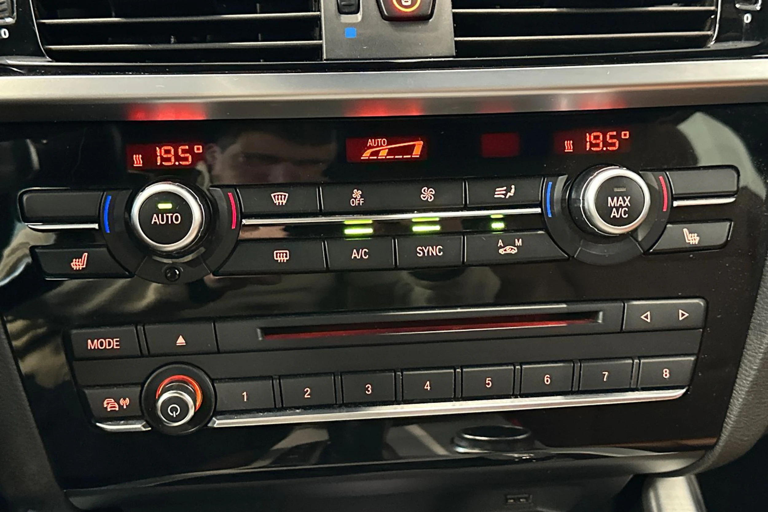 sininen BMW X3 2016 kuva 25.