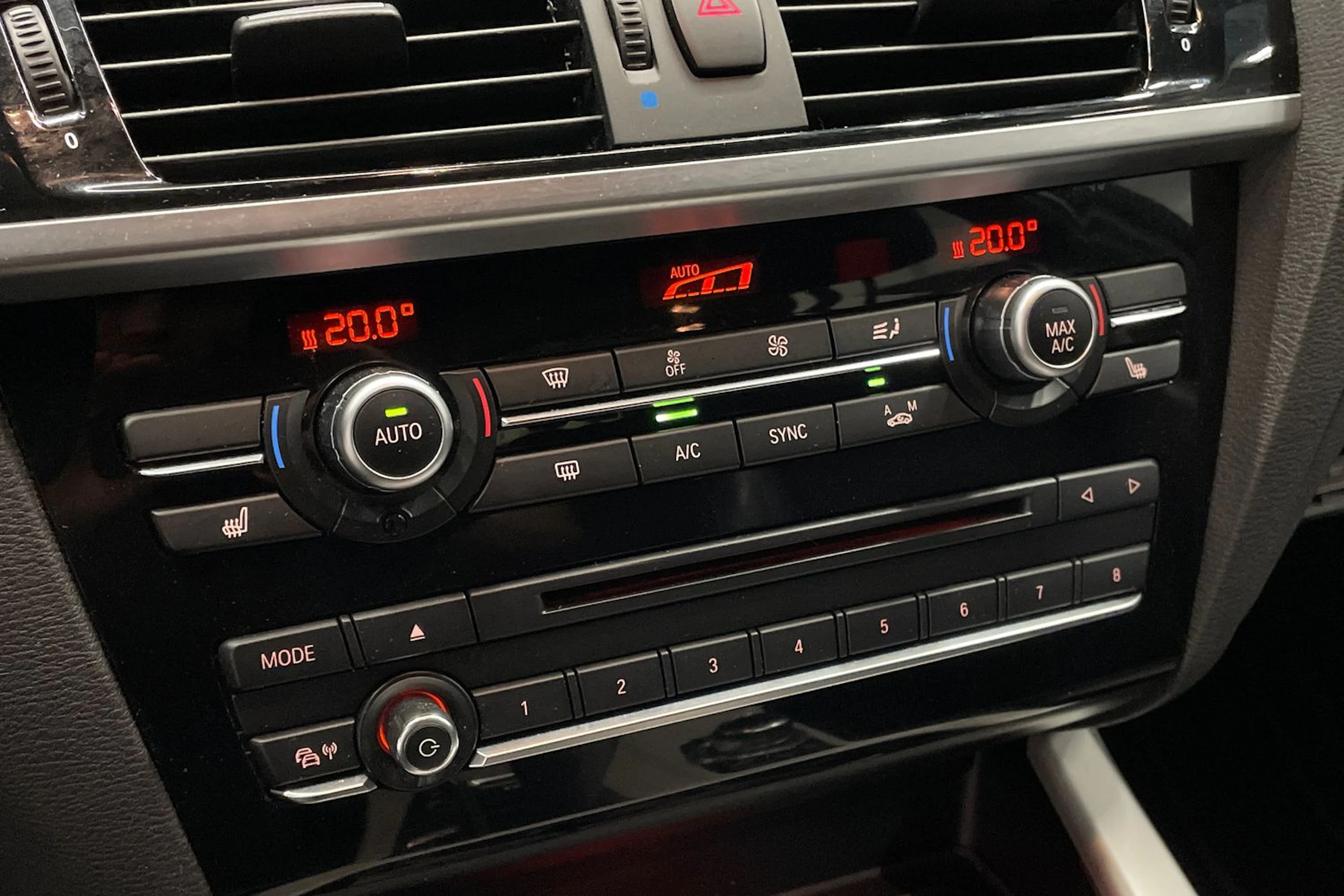 hopea BMW X3 2016 kuva 16.