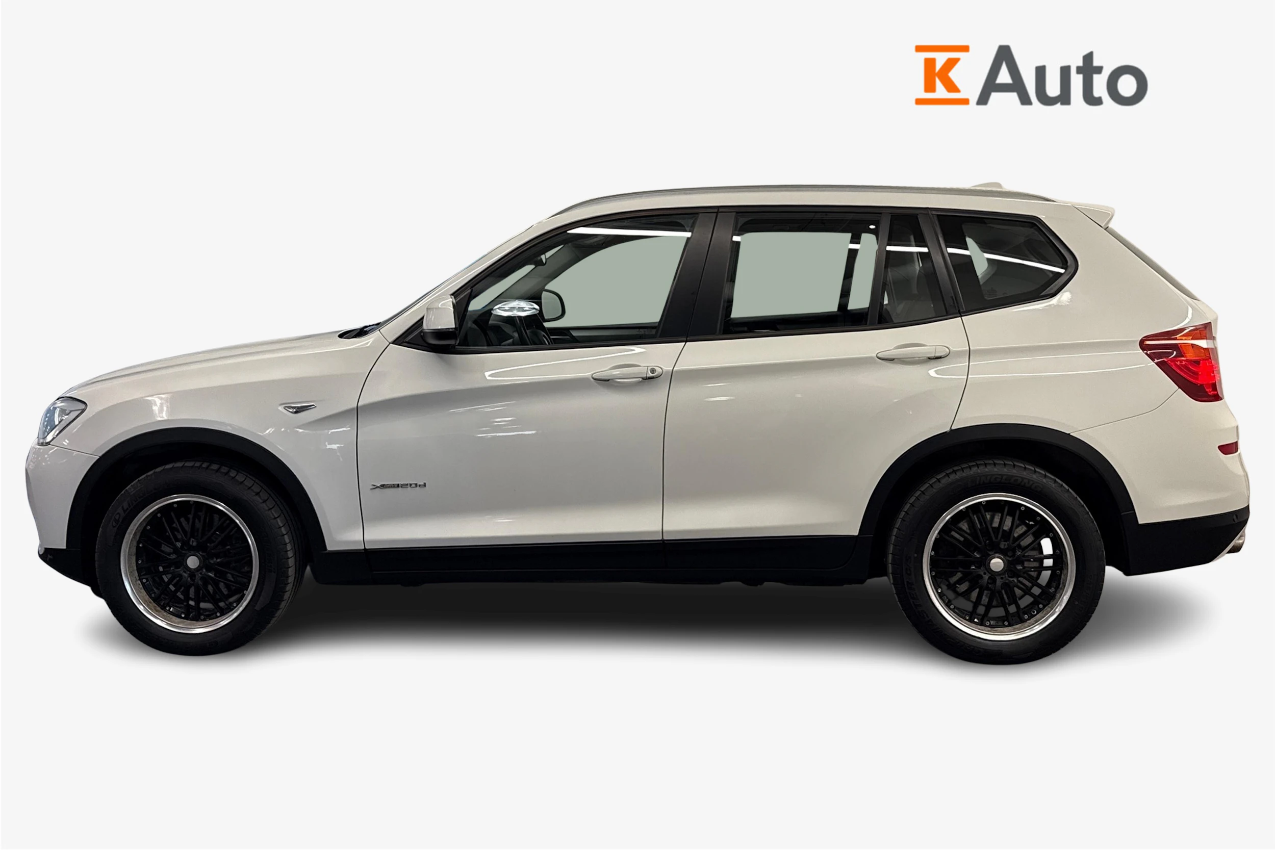 valkoinen BMW X3 2016 kuva 5.