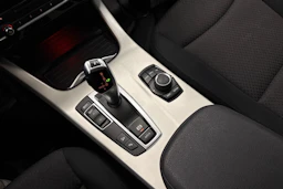 valkoinen BMW X3 2016 kuva 17.