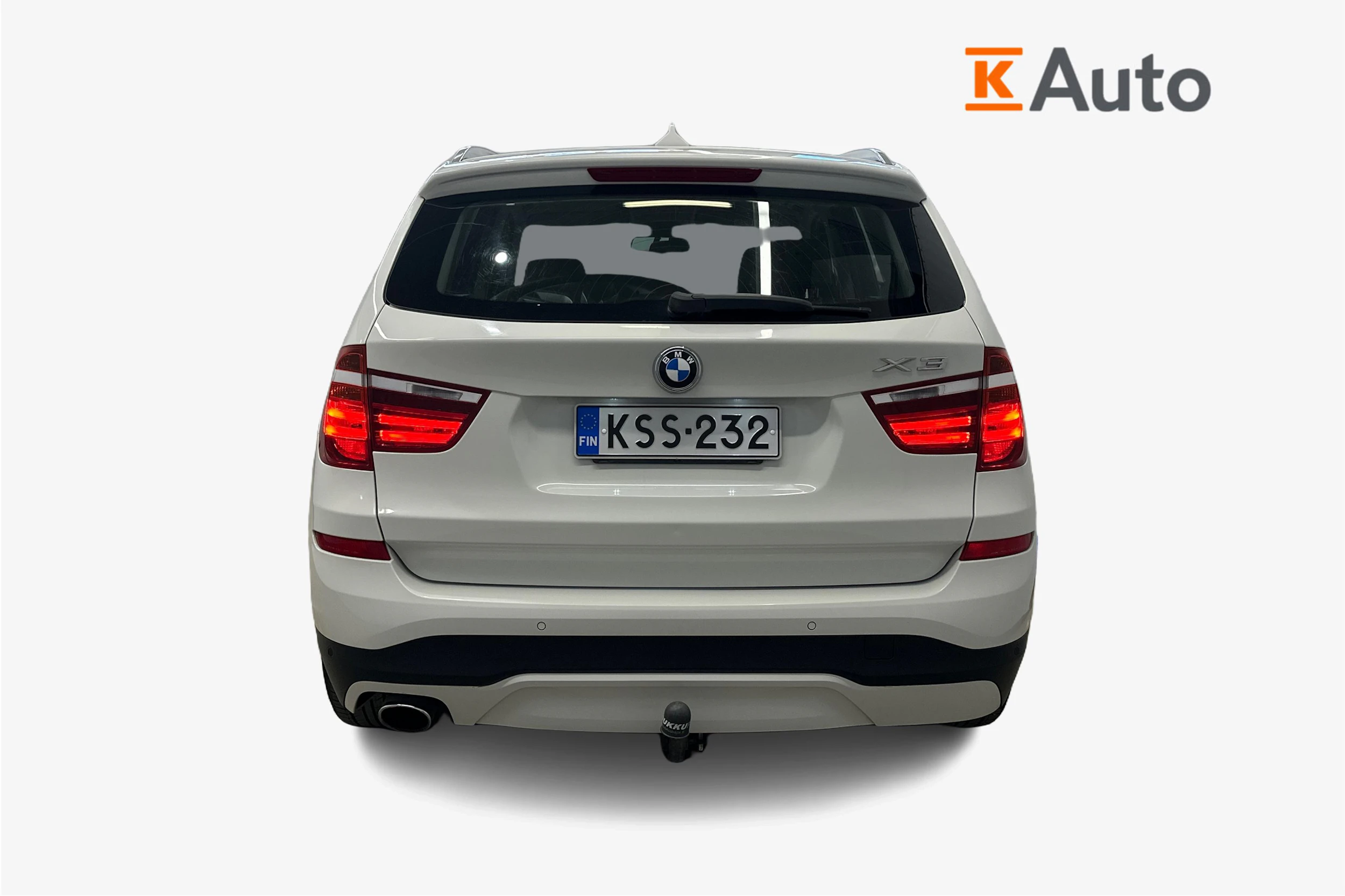 valkoinen BMW X3 2017 kuva 4.