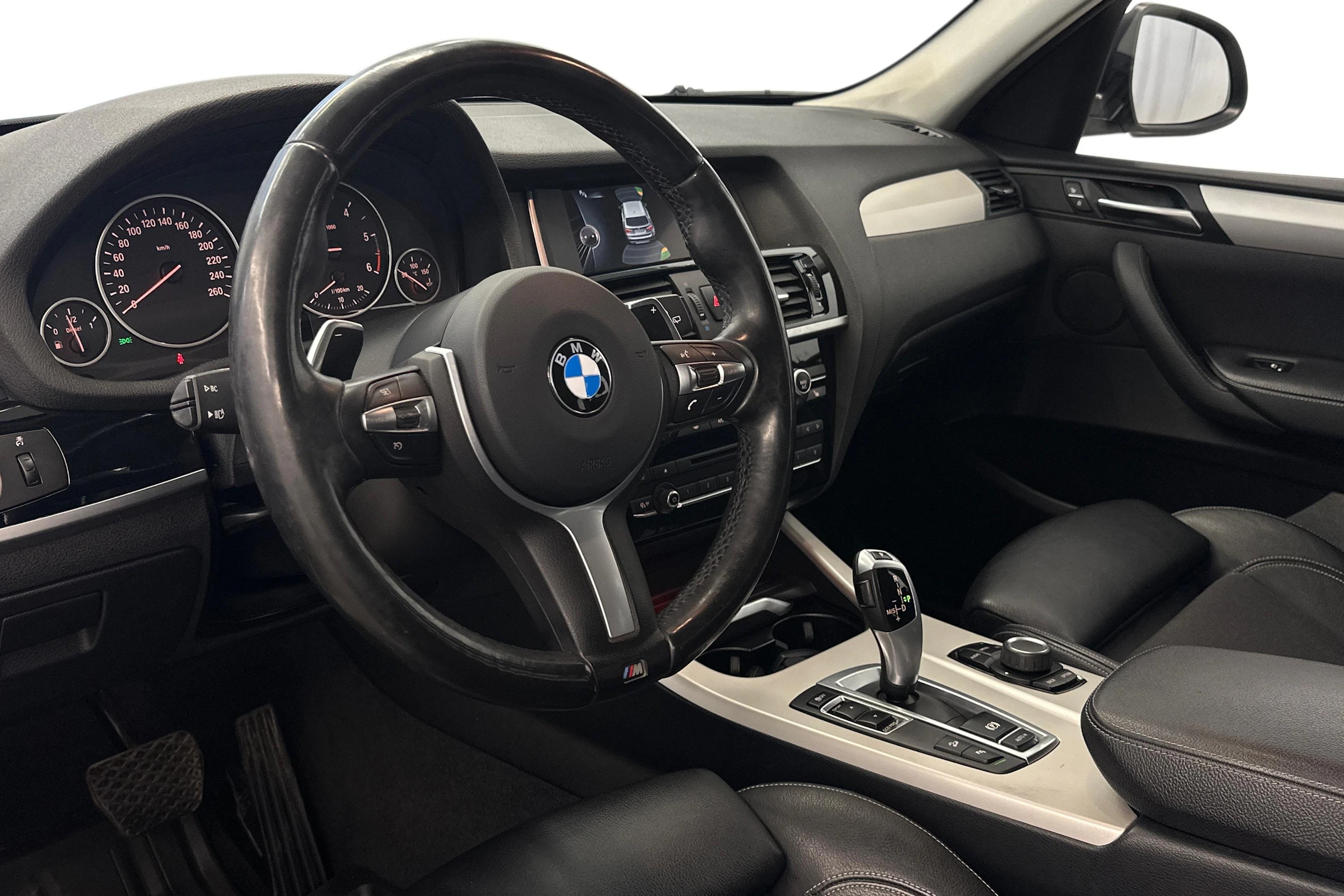valkoinen BMW X3 2017 kuva 8.