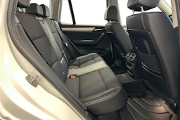valkoinen BMW X3 2017 kuva 12.