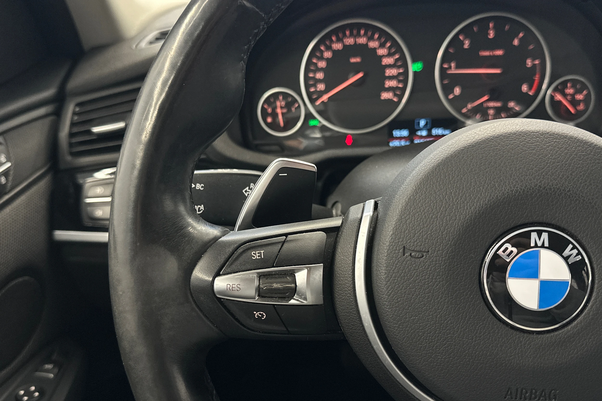 valkoinen BMW X3 2017 kuva 20.