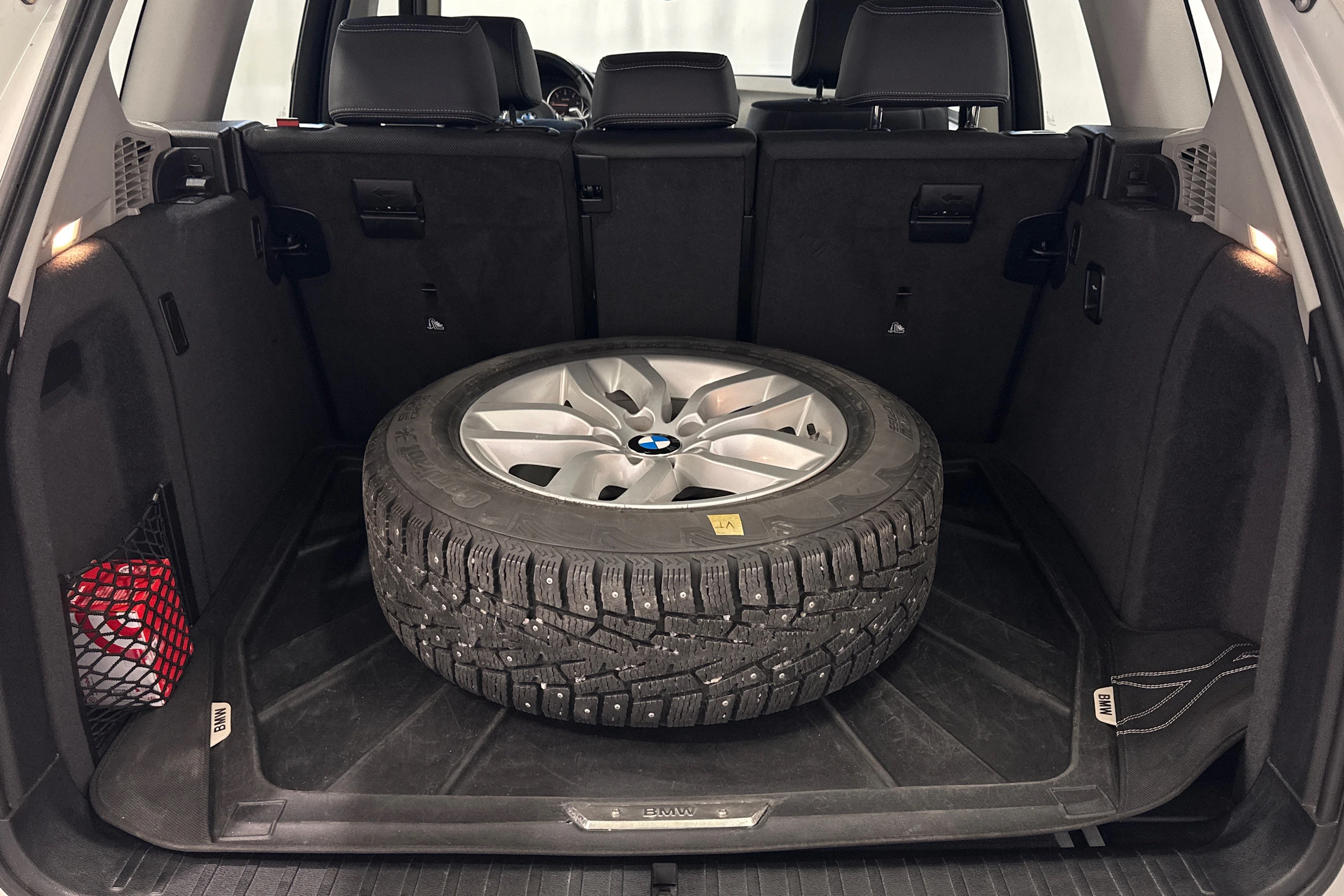 valkoinen BMW X3 2017 kuva 30.