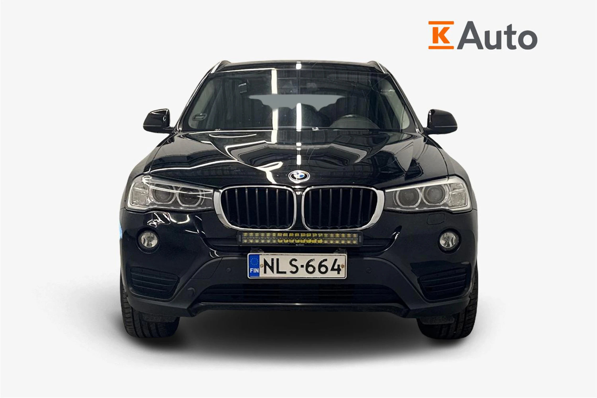 musta BMW X3 2017 kuva 5.