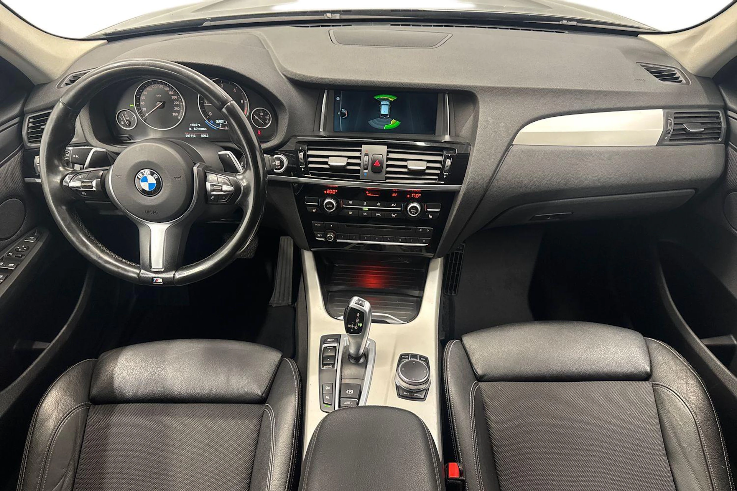 musta BMW X3 2017 kuva 9.