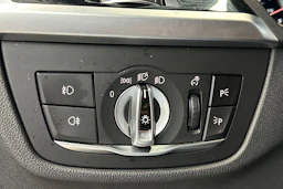 harmaa BMW X3 2018 kuva 18.