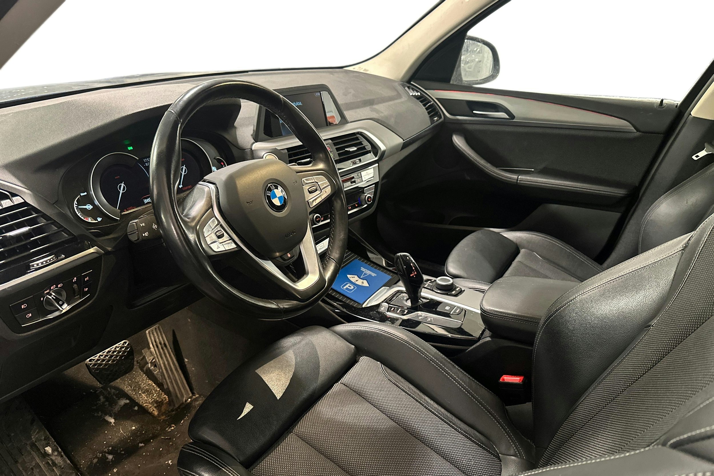 sininen BMW X3 2018 kuva 3.