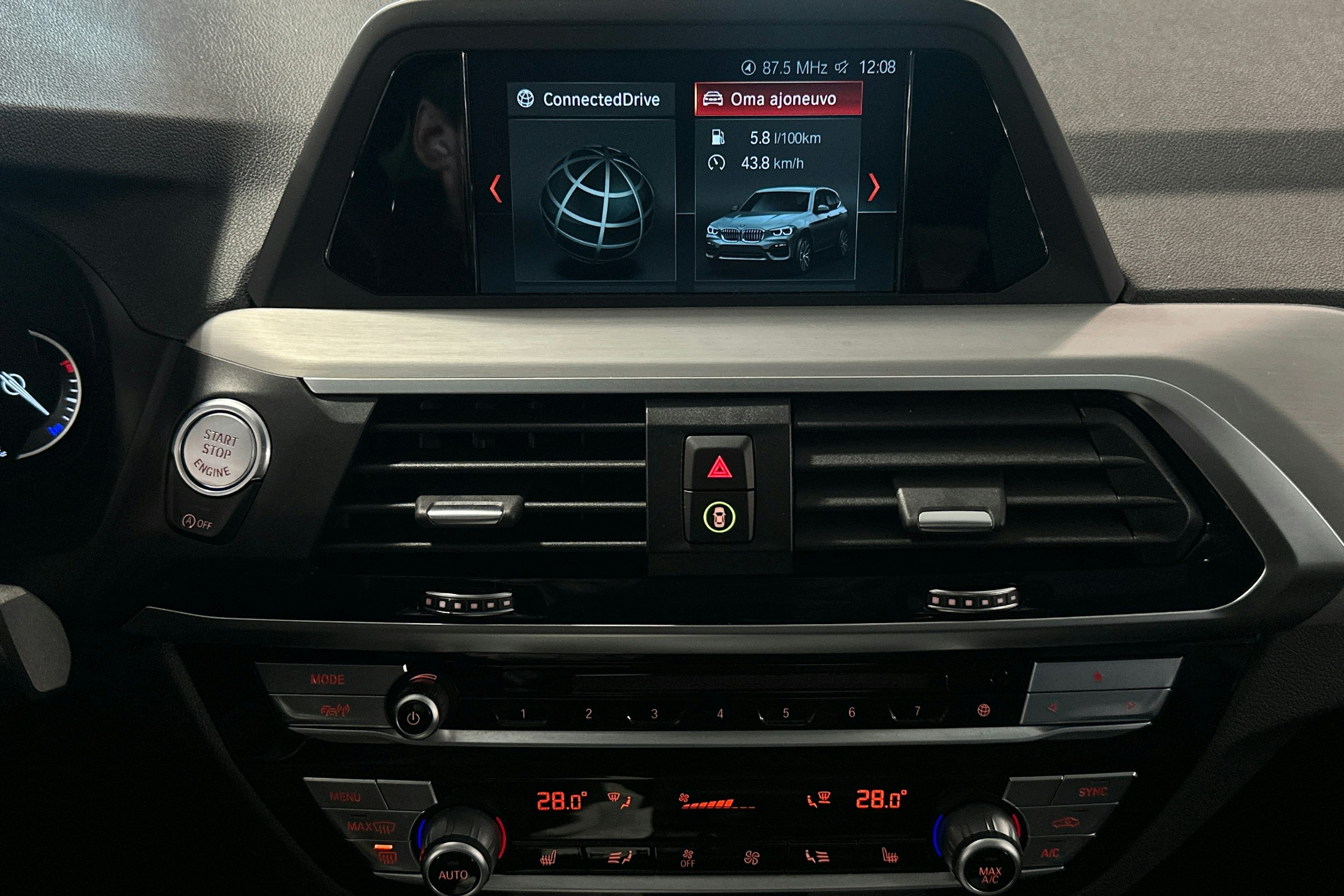 sininen BMW X3 2018 kuva 20.