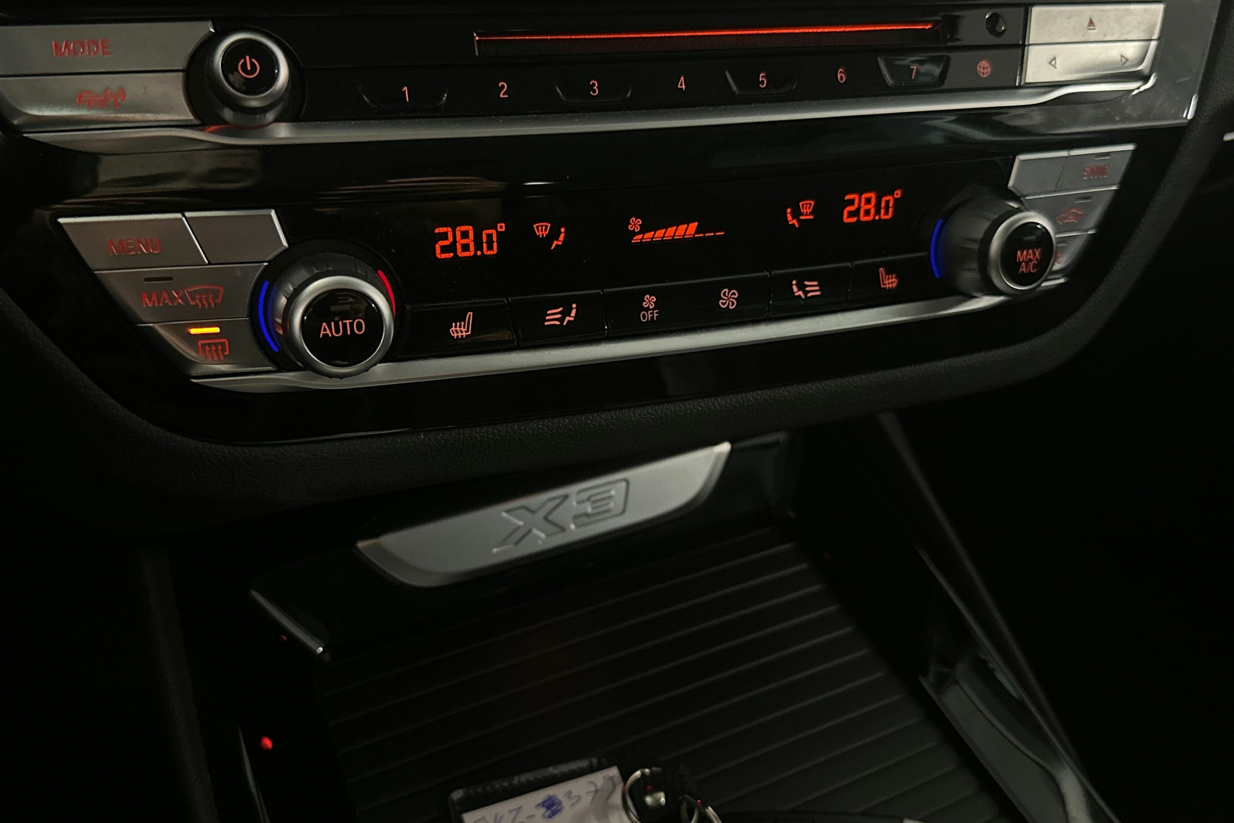 sininen BMW X3 2018 kuva 22.