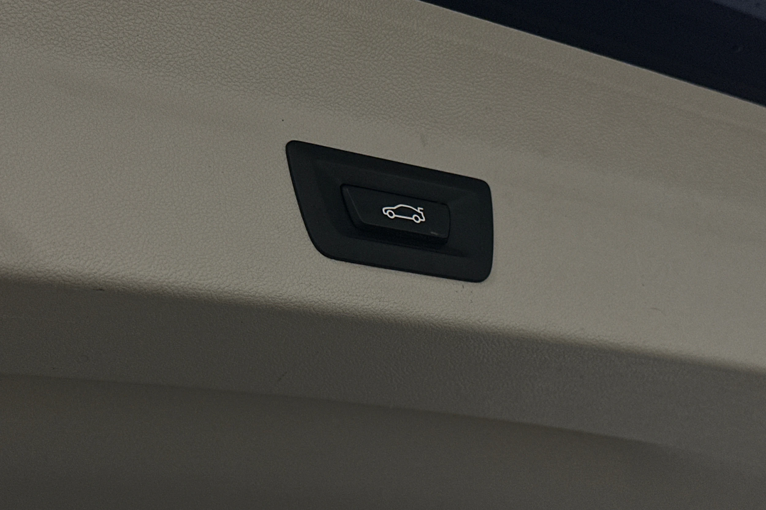 sininen BMW X3 2018 kuva 27.