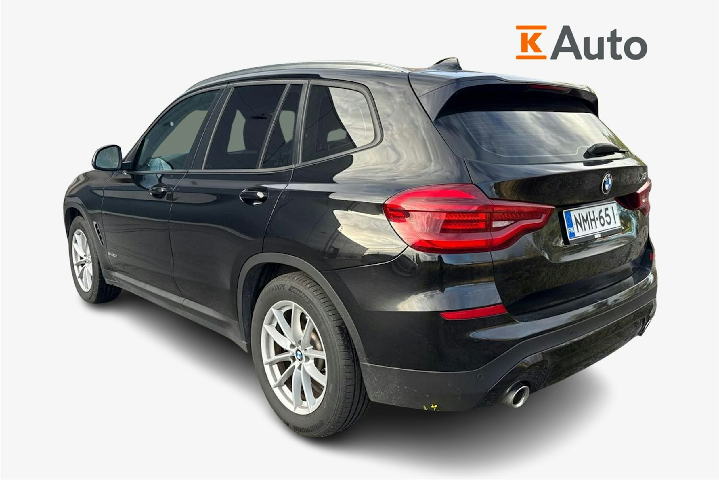 musta BMW X3 2018 kuva 2.