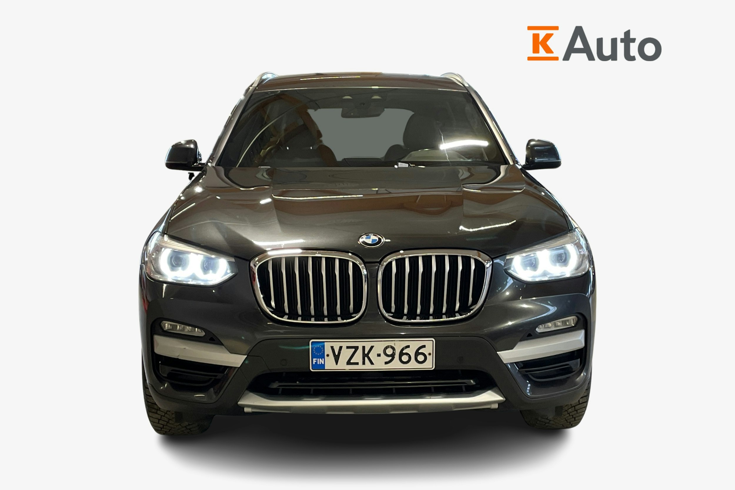 harmaa BMW X3 2018 kuva 4.