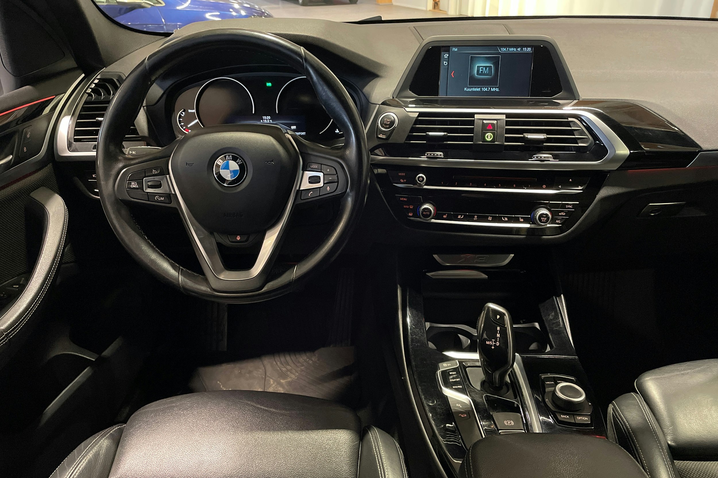 harmaa BMW X3 2018 kuva 7.