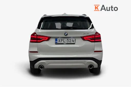 Valkoinen BMW X3 2018 kuva 3.