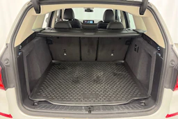 Valkoinen BMW X3 2018 kuva 11.