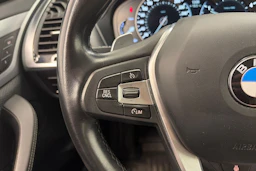 Valkoinen BMW X3 2018 kuva 18.