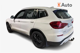 valkoinen BMW X3 2018 kuva 2.