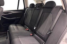 valkoinen BMW X3 2018 kuva 8.