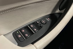 sininen BMW X3 2020 kuva 21.