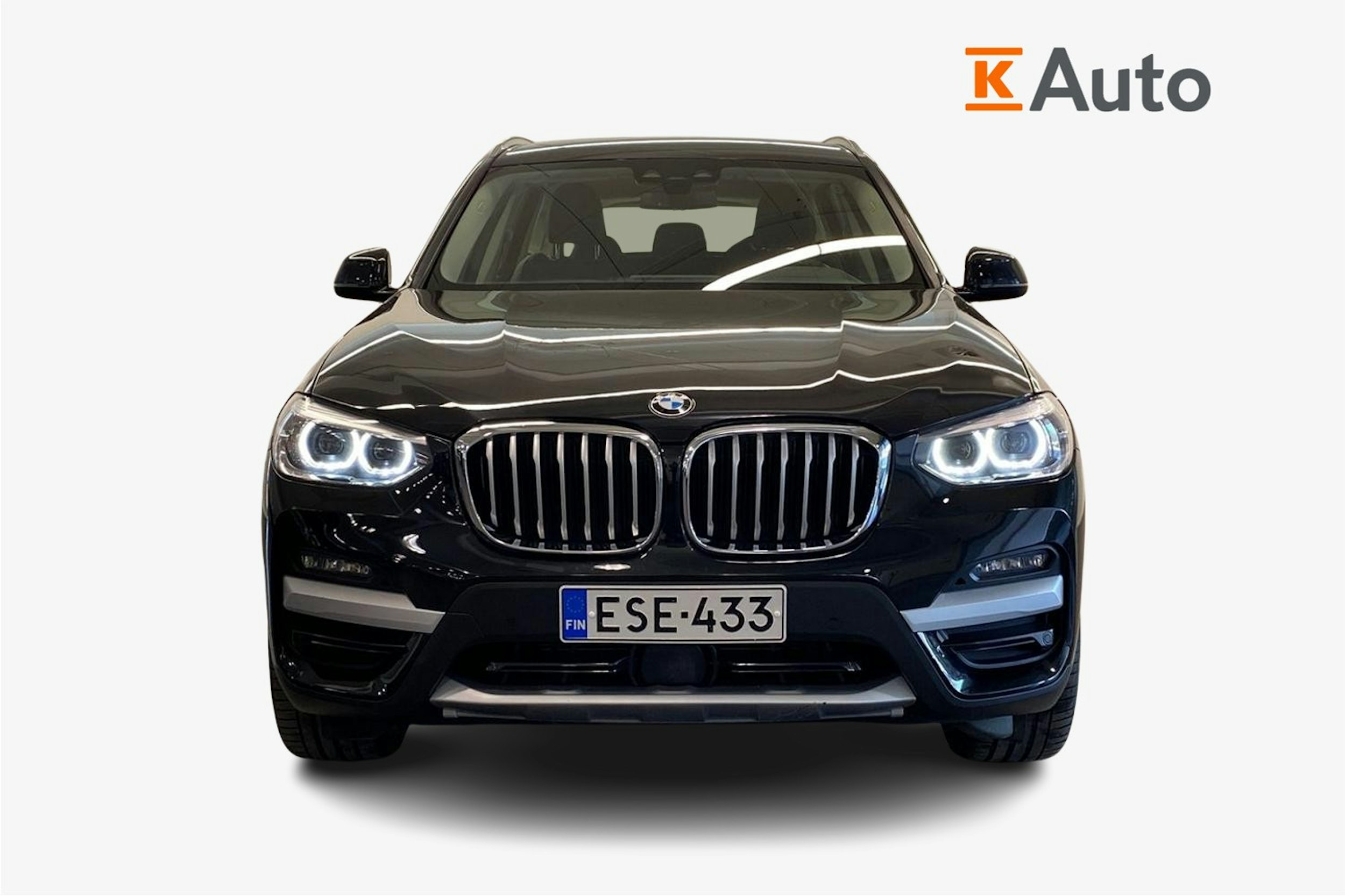 Musta BMW X3 2020 kuva 5.