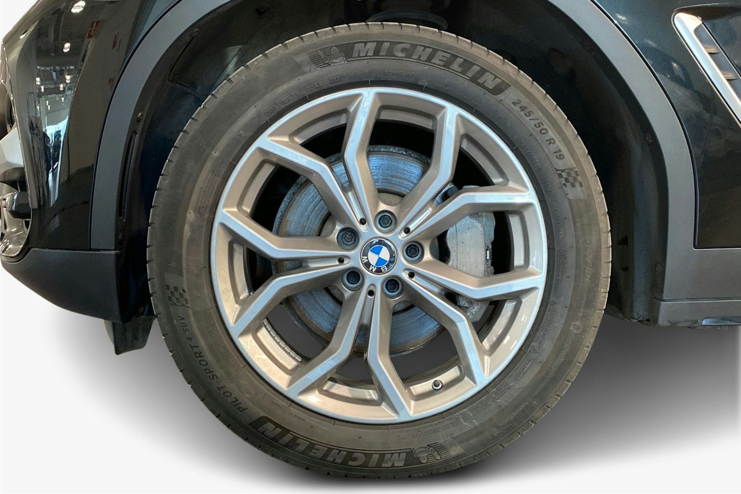Musta BMW X3 2020 kuva 11.