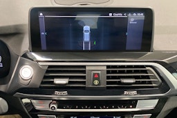 Musta BMW X3 2020 kuva 25.