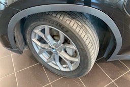 Musta BMW X3 2020 kuva 30.