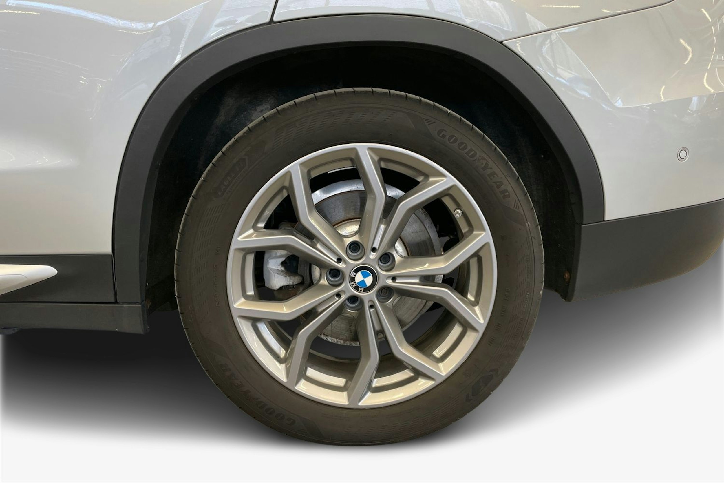 Hopea BMW X3 2020 kuva 11.