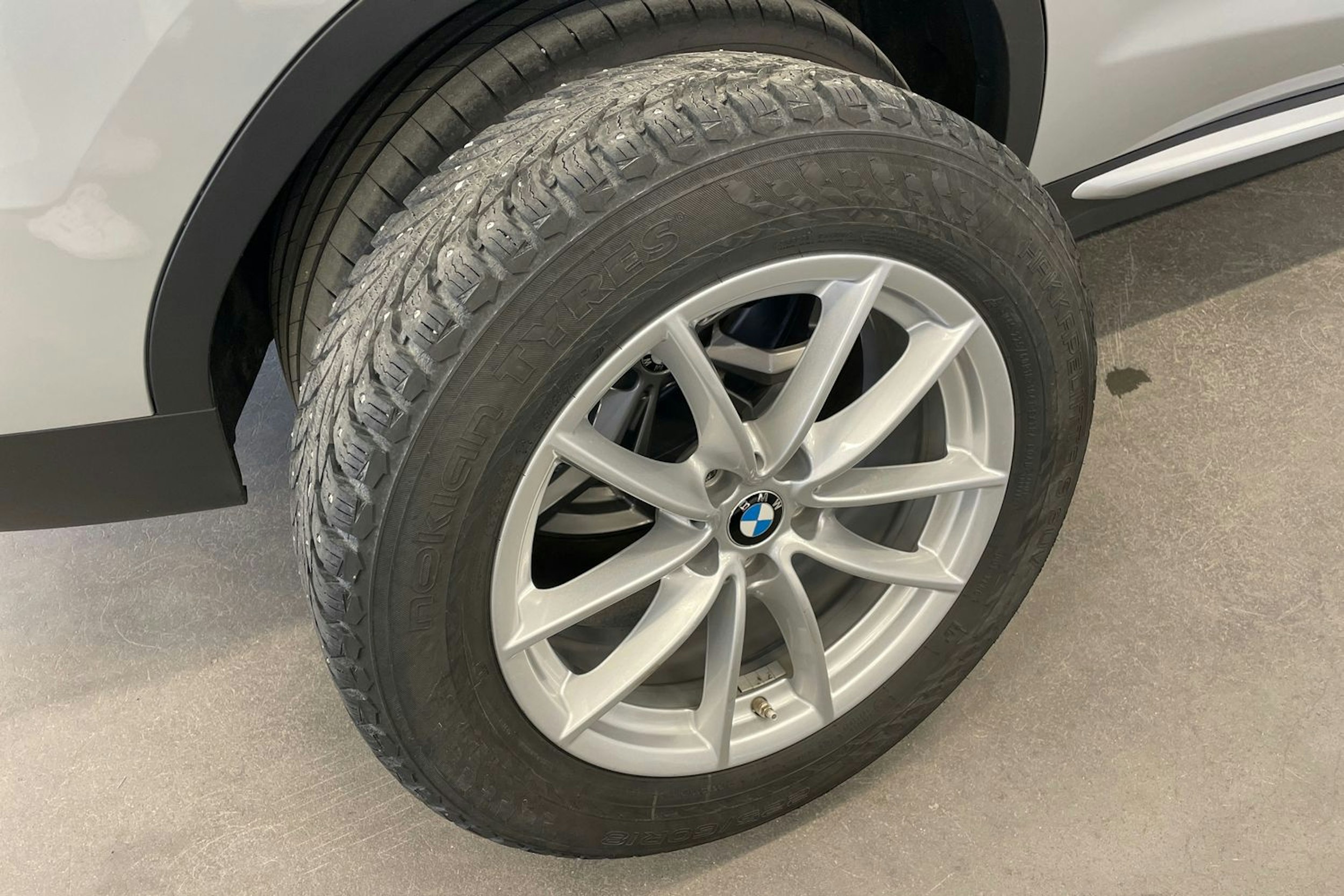 Hopea BMW X3 2020 kuva 13.