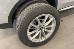 Hopea BMW X3 2020 kuva 13.