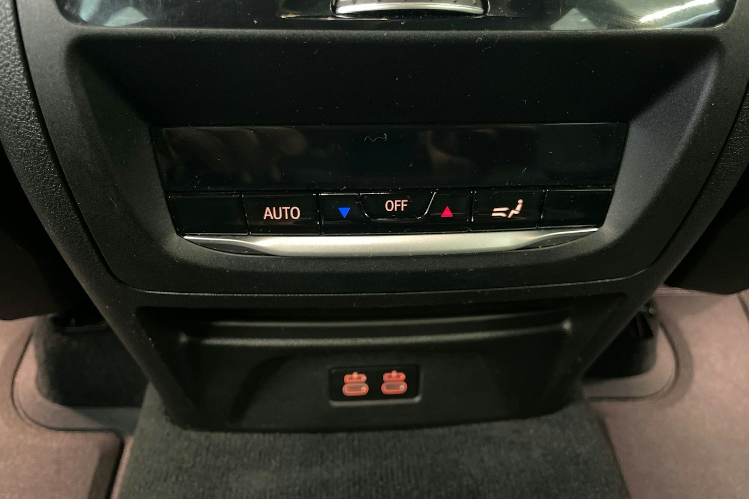 Hopea BMW X3 2020 kuva 14.