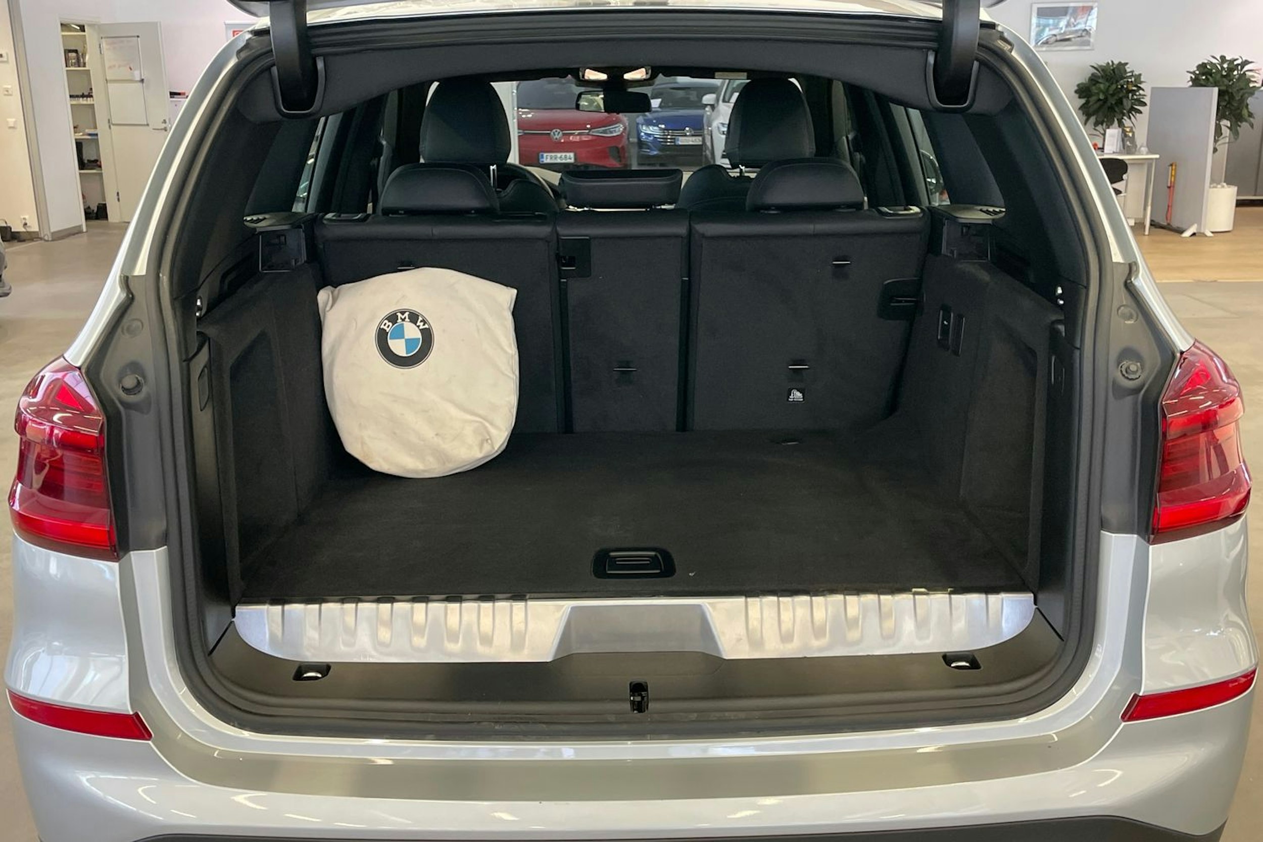 Hopea BMW X3 2020 kuva 15.