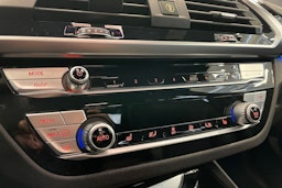 Hopea BMW X3 2020 kuva 19.